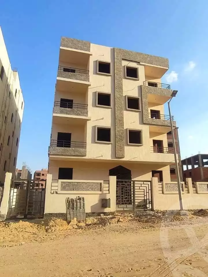 https://aqarmap.com.eg/ar/listing/6267628-for-sale-cairo-badr-city-hai-el-ashgar-featured-neighborhood