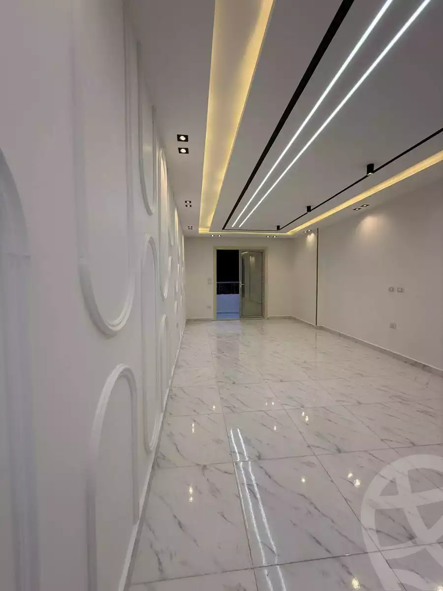 https://aqarmap.com.eg/ar/listing/6268530-for-sale-cairo-el-haram-el-lebeny-soltan-khattab-st