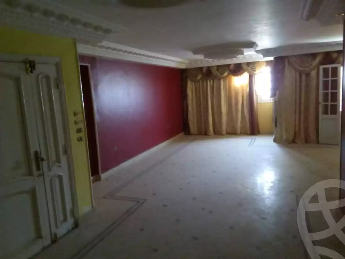 https://aqarmap.com.eg/ar/listing/6268542-for-sale-cairo-mokattam-lhdb-l-ly-shareaa-9