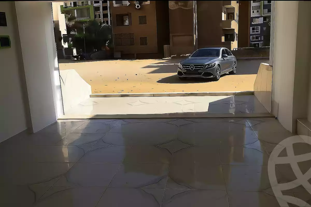 https://aqarmap.com.eg/ar/listing/6268949-for-sale-cairo-mokattam-el-hadabah-el-wosta-lsb-yn-fdn