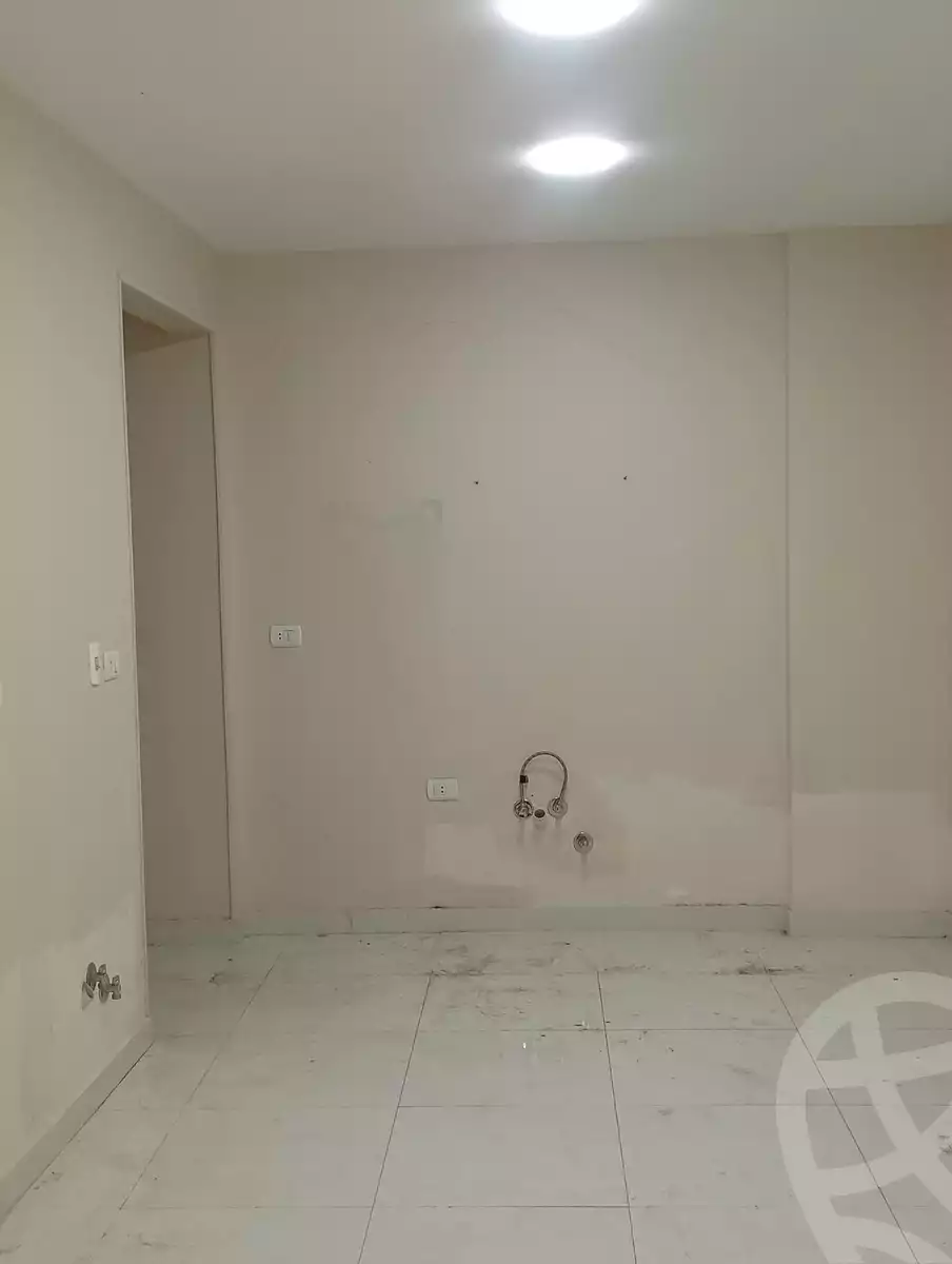 https://aqarmap.com.eg/ar/listing/6269598-for-rent-cairo-mokattam-lhdb-l-ly-shareaa-9