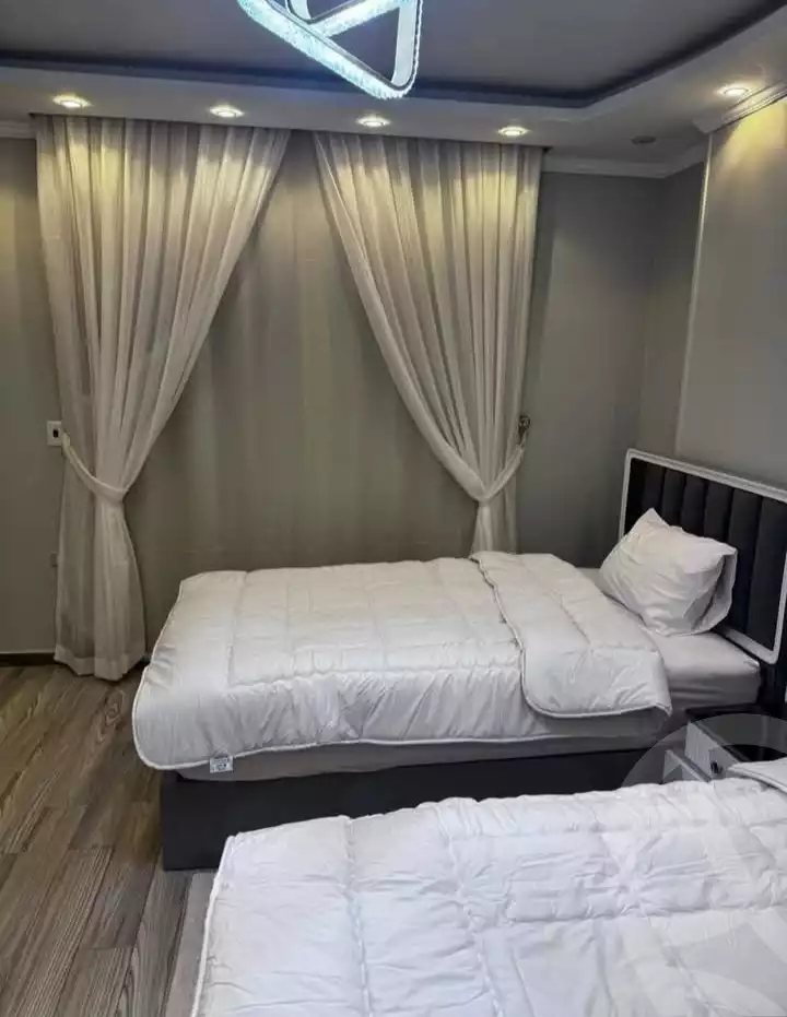 https://aqarmap.com.eg/ar/listing/6270381-for-rent-cairo-el-mohandesen-shareaa-shehab