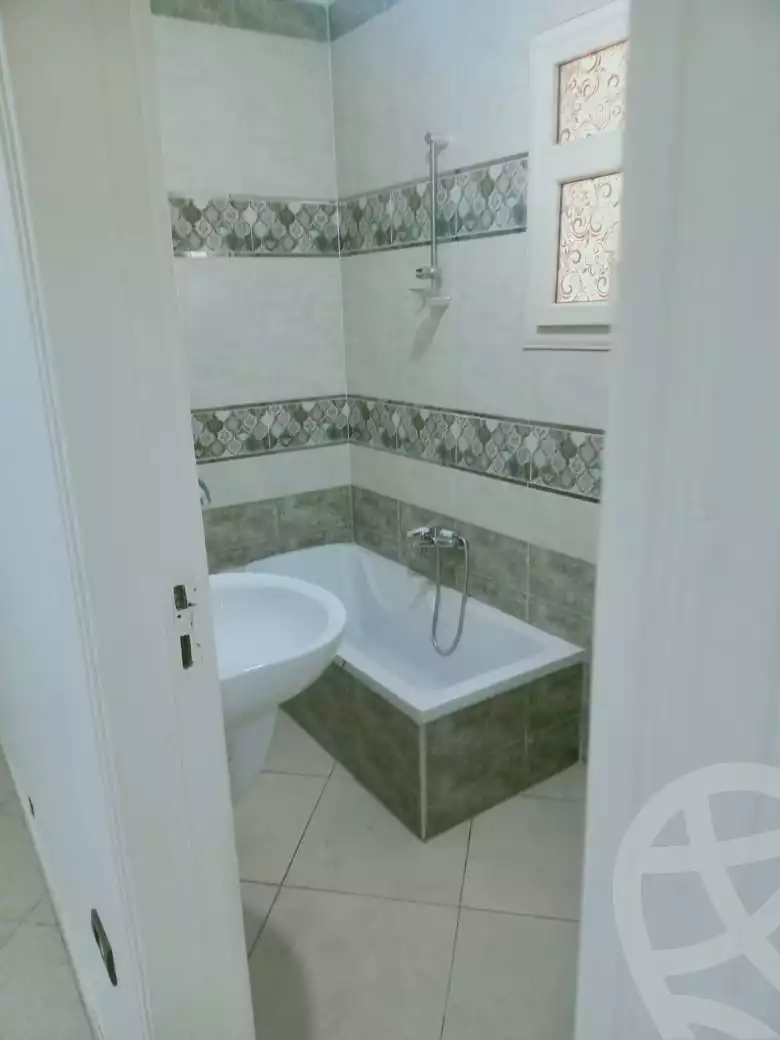 https://aqarmap.com.eg/ar/listing/6272036-for-rent-cairo-elnozha-mohammed-kamel-hussein-st