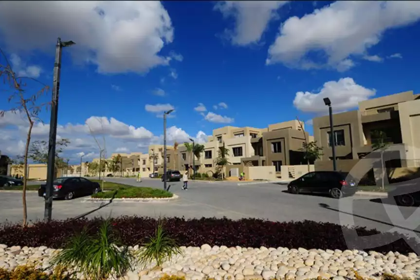 https://aqarmap.com.eg/en/listing/6272284-for-sale-cairo-6th-of-october-compounds-palm-parks