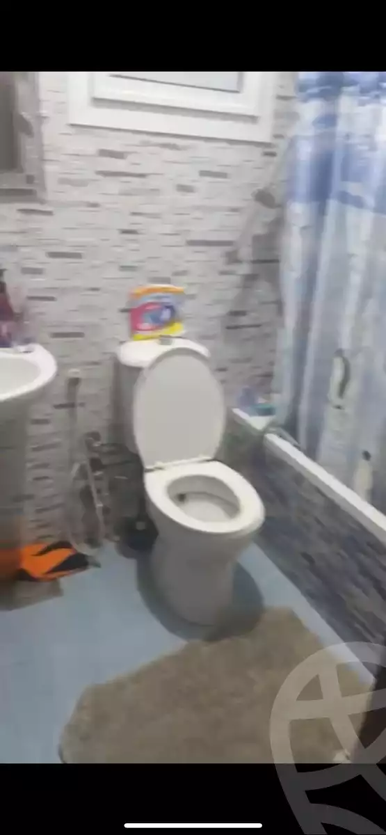 https://aqarmap.com.eg/ar/listing/6273673-for-sale-alexandria-ganaklis-el-arwam-church-st
