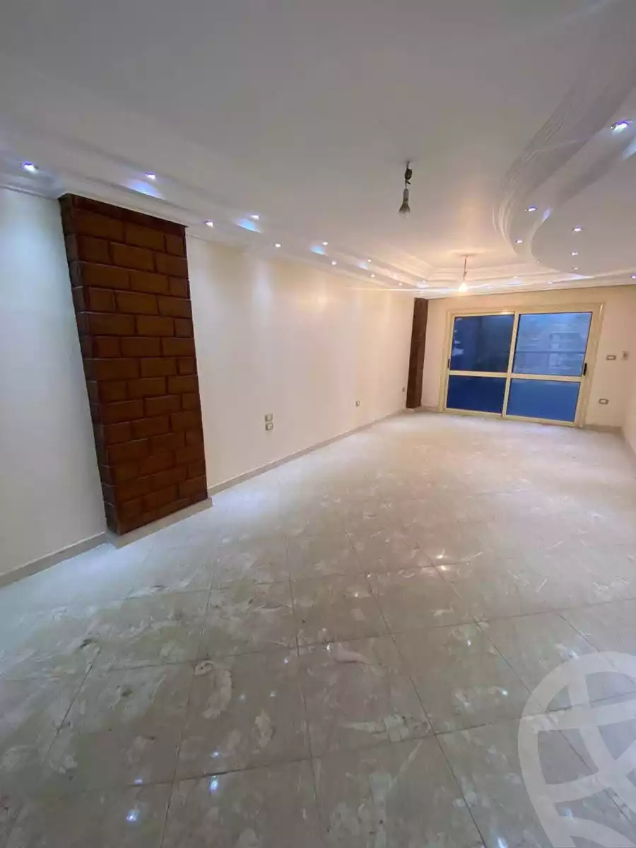 https://aqarmap.com.eg/ar/listing/6274037-for-sale-cairo-helwan-zou-el-fekar-basha-st