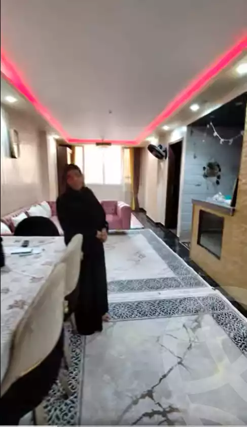 https://aqarmap.com.eg/en/listing/6275241-for-sale-cairo-helwan-hadayek-helwan-el-eshrein-st