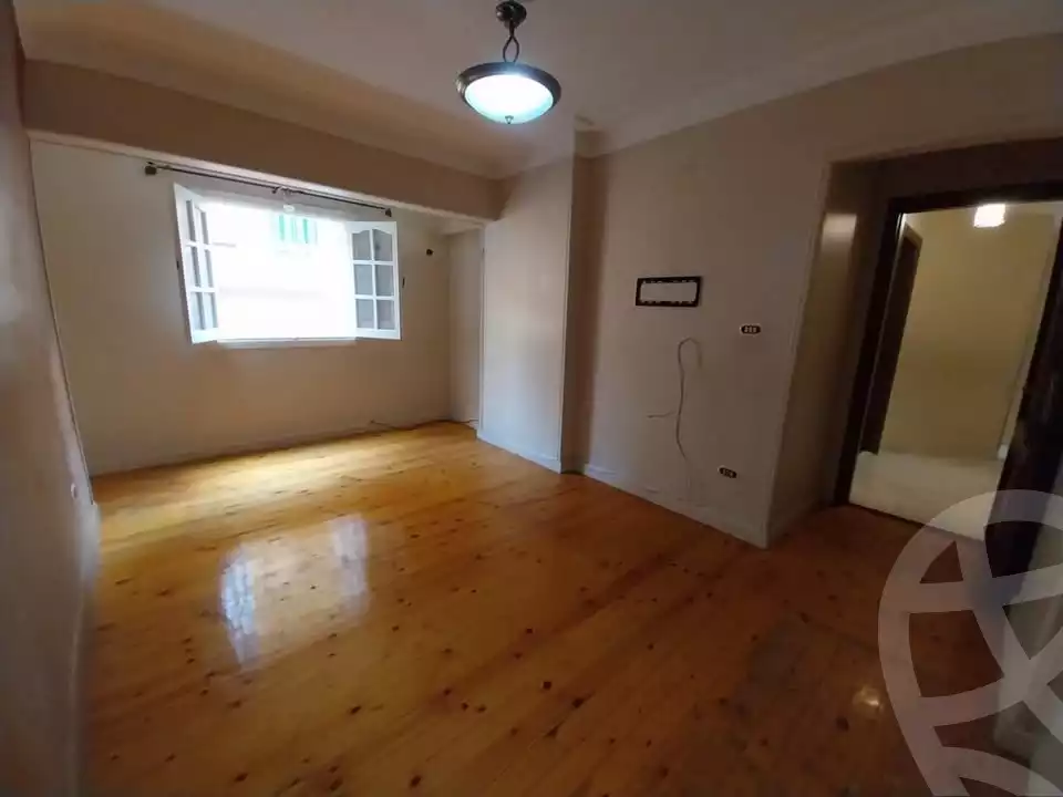https://aqarmap.com.eg/ar/listing/6275568-for-sale-alexandria-camp-cesar-abd-el-moneim-sanad-st