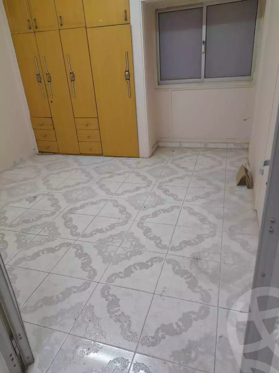 https://aqarmap.com.eg/ar/listing/6275771-for-rent-cairo-helwan-helwan-el-sharkeya-heidar-st