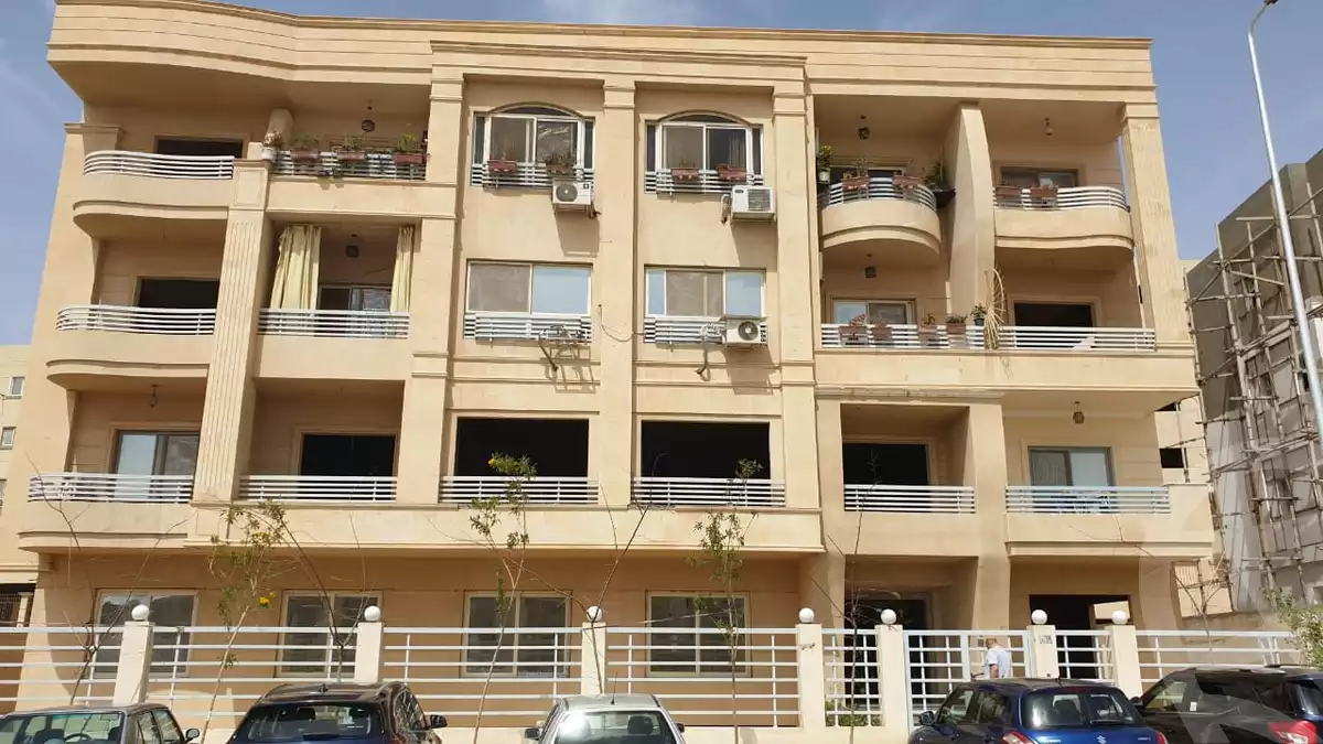 https://aqarmap.com.eg/ar/listing/6275970-for-sale-cairo-new-cairo-gharb-arabila-selim-st
