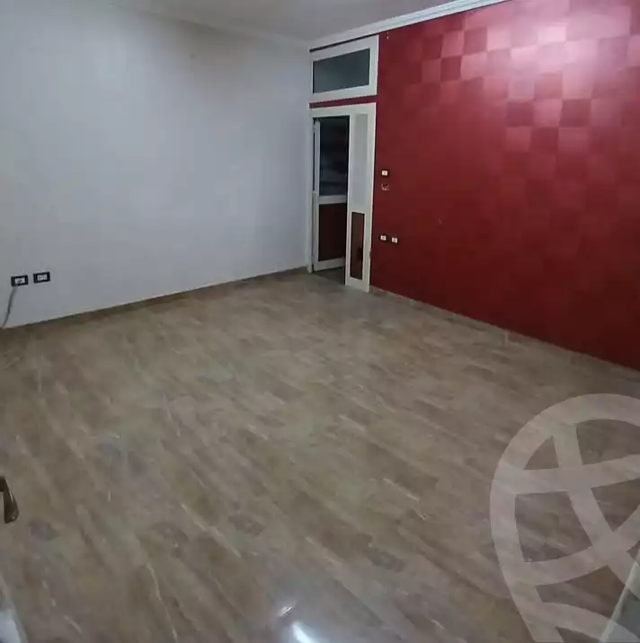 https://aqarmap.com.eg/en/listing/6276047-for-rent-qalyubia-shubra-el-khaima-shubra-el-khaima-city-ismailia-canal-st