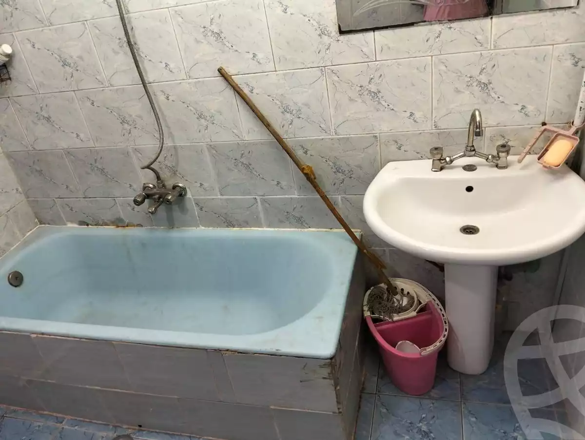 https://aqarmap.com.eg/en/listing/6276322-for-sale-cairo-helwan-kwrnysh-hlwn