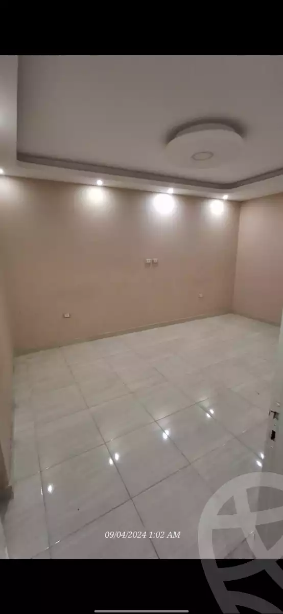 https://aqarmap.com.eg/en/listing/6276654-for-sale-cairo-el-haram-el-lebeny-soltan-khattab-st