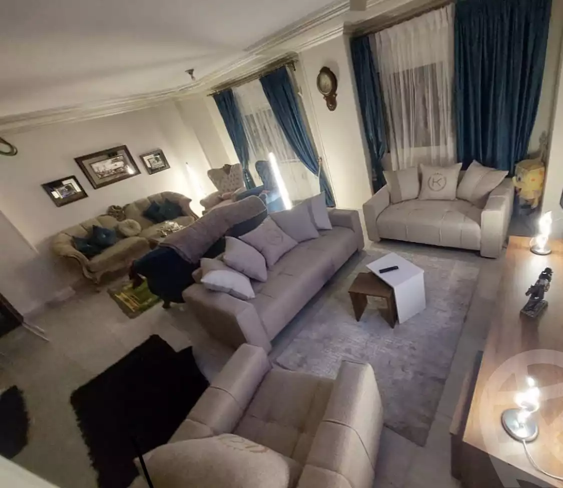 https://aqarmap.com.eg/ar/listing/6277015-for-sale-sharqia-zagazig-zagazig-city-ghasham-rd