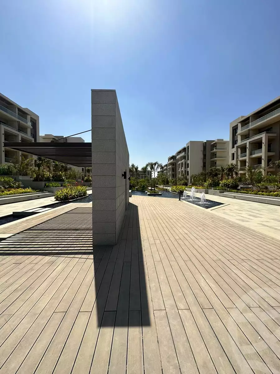 https://aqarmap.com.eg/en/listing/6277654-for-sale-cairo-new-cairo-compounds-the-address-east