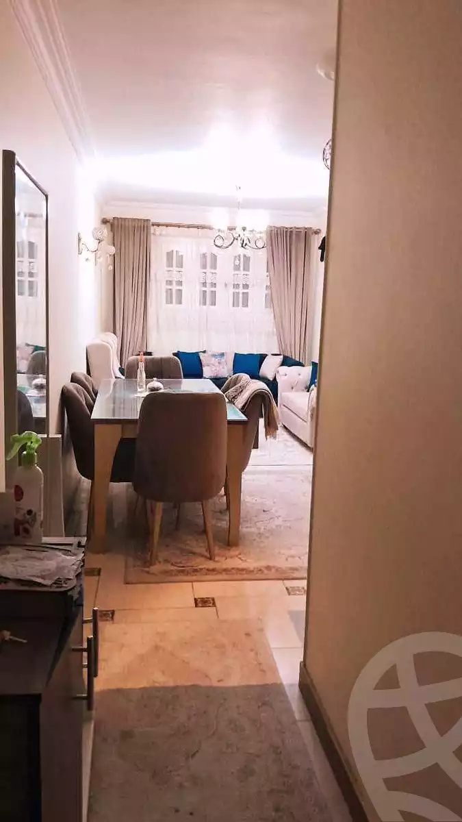 https://aqarmap.com.eg/ar/listing/6278042-for-sale-cairo-helwan-hadayek-helwan-el-shareef