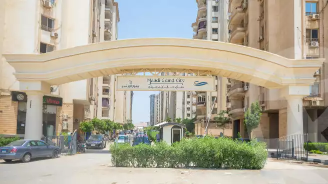 https://aqarmap.com.eg/ar/listing/6278129-for-sale-cairo-el-maadi-compounds-maadi-grand-city