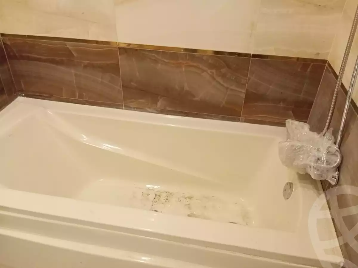 https://aqarmap.com.eg/ar/listing/6278977-for-rent-cairo-new-cairo-hy-skn-ljm-lmryky