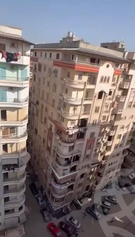 https://aqarmap.com.eg/ar/listing/6279484-for-sale-dakahlia-mansoura-el-mansoura-city-ahmed-maher-st