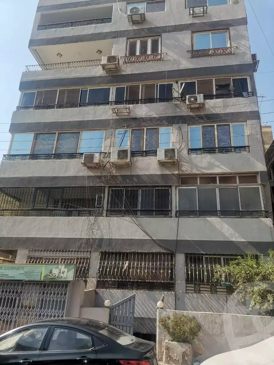 https://aqarmap.com.eg/en/listing/6057870-for-sale-cairo-heliopolis-ard-el-golf-nabil-el-wakkad