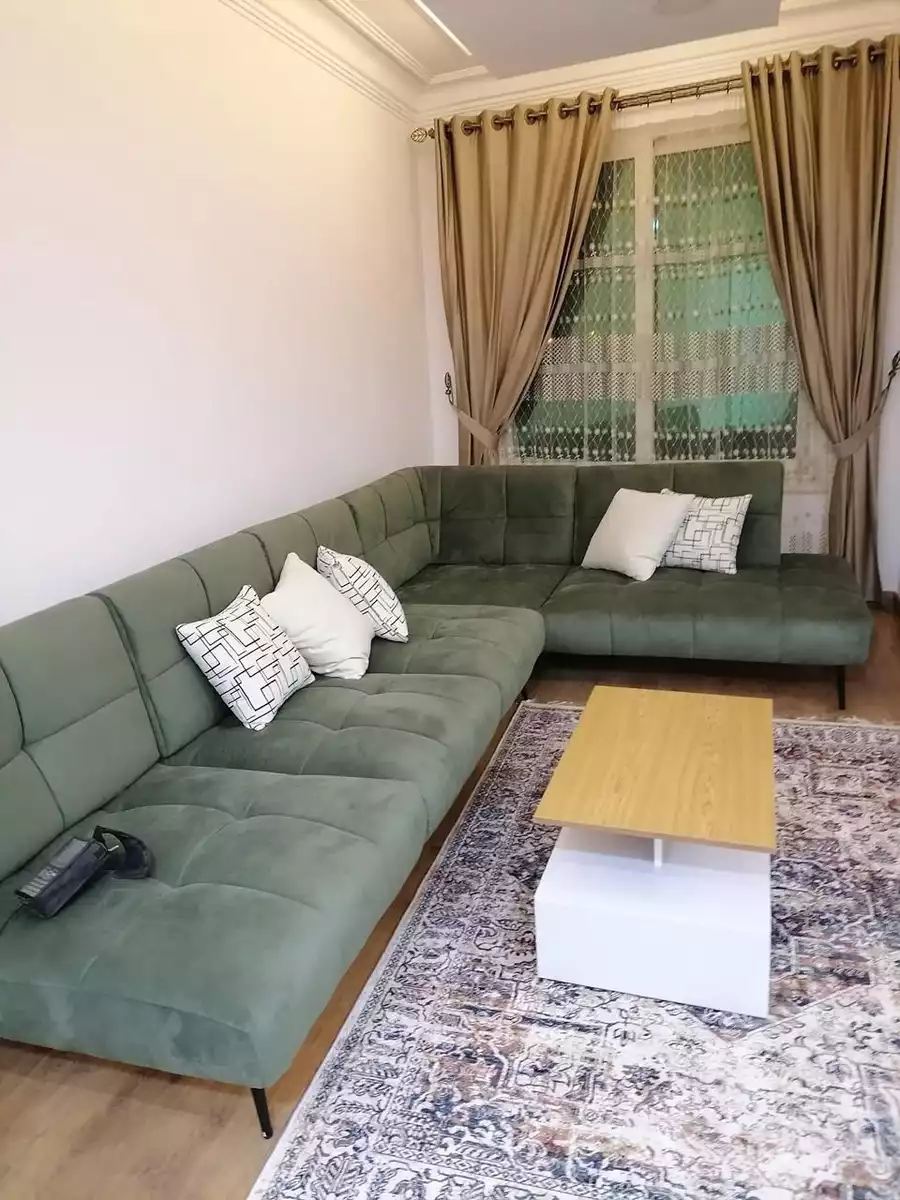 https://aqarmap.com.eg/en/listing/6280052-for-rent-cairo-new-cairo-90th-street-south-teseen-st