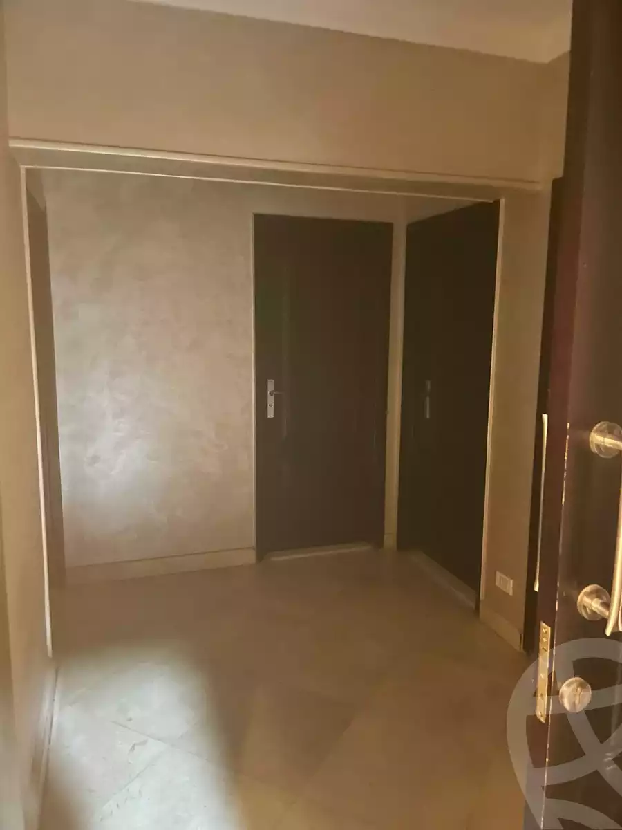 https://aqarmap.com.eg/ar/listing/6280260-for-sale-cairo-el-maadi-compounds-el-baron-city