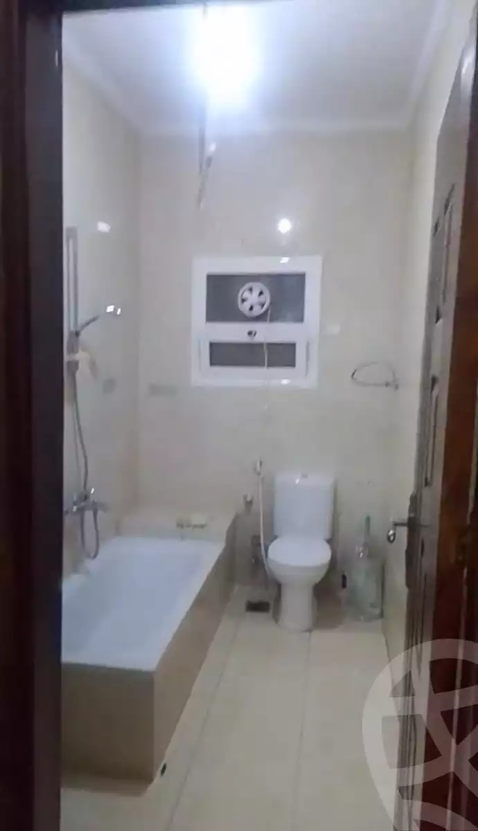 https://aqarmap.com.eg/ar/listing/6280423-for-rent-cairo-new-cairo-el-banafsg-el-banafsag-omarat-al-gabri-st