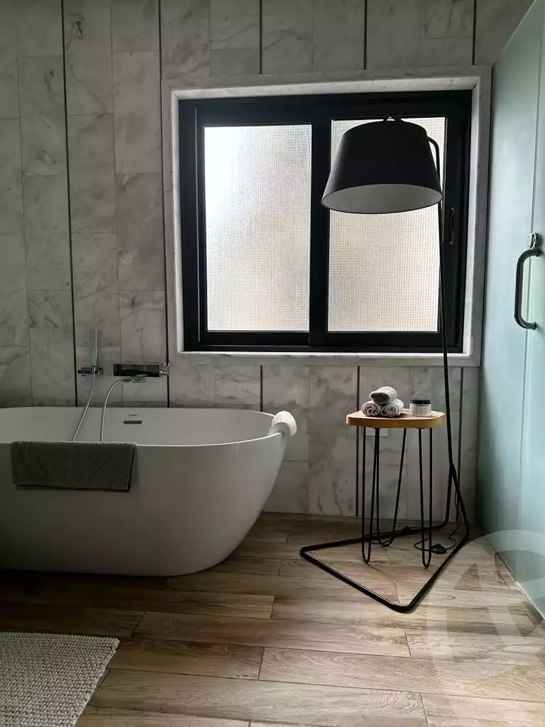 https://aqarmap.com.eg/en/listing/6281150-for-sale-cairo-new-cairo-compounds-the-water-way