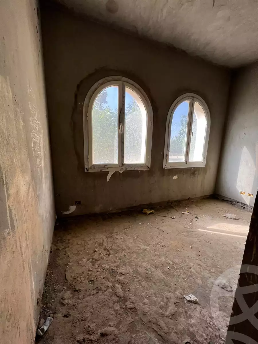 https://aqarmap.com.eg/ar/listing/6281252-for-sale-cairo-new-cairo-compounds-hyde-park-park-corner-hyde-park