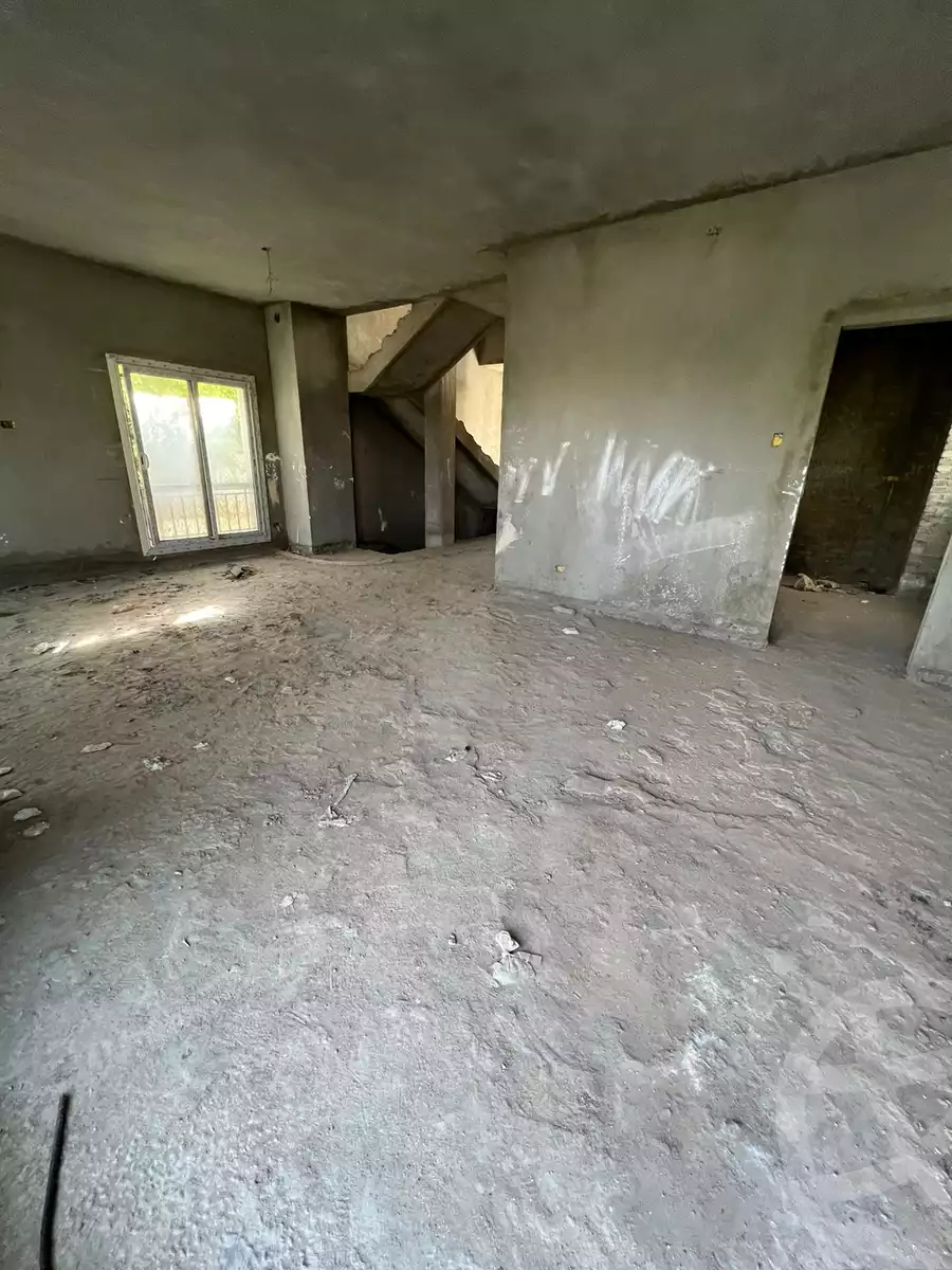 https://aqarmap.com.eg/ar/listing/6281252-for-sale-cairo-new-cairo-compounds-hyde-park-park-corner-hyde-park