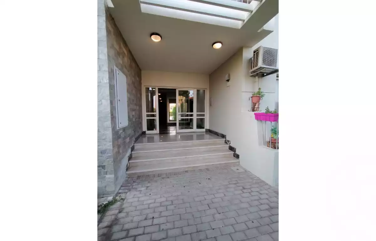 https://aqarmap.com.eg/en/listing/6281931-for-sale-cairo-el-sheikh-zayed-city-compounds-dh-drys