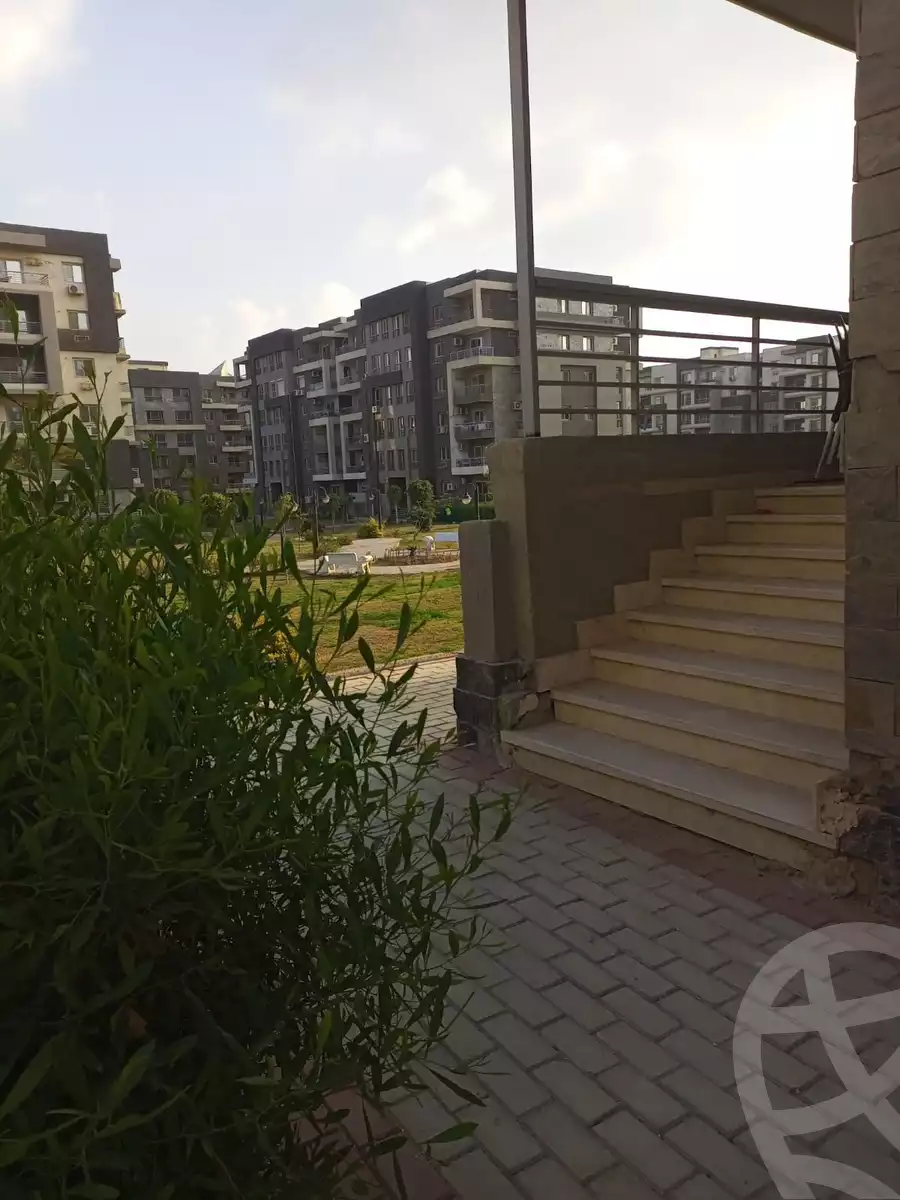 https://aqarmap.com.eg/en/listing/6282273-for-rent-cairo-el-sheikh-zayed-city-compounds-dr-msr