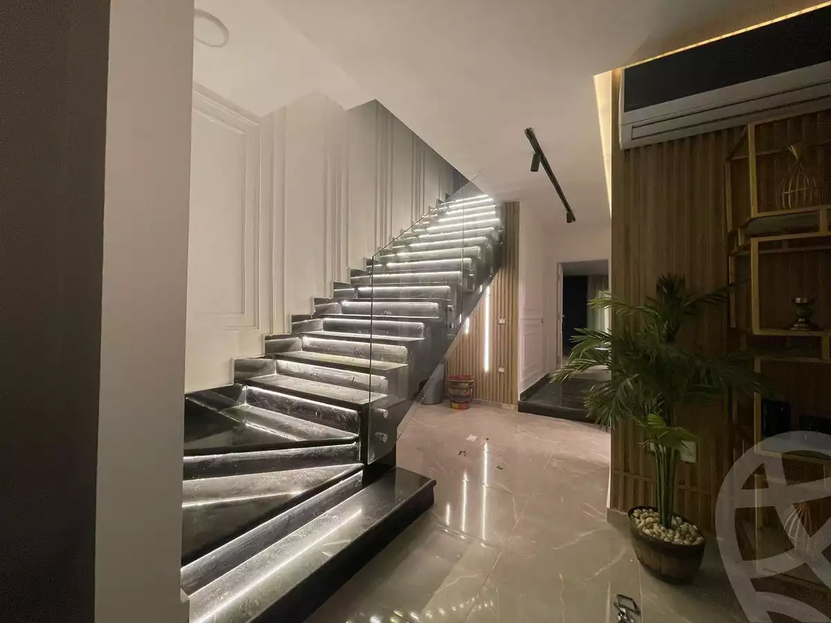 https://aqarmap.com.eg/en/listing/6283078-for-sale-cairo-mokattam-compounds-uptown-cairo-the-fourteen-uptown-cairo