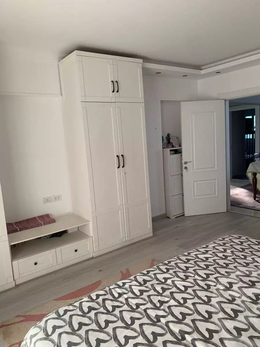 https://aqarmap.com.eg/ar/listing/6283309-for-sale-cairo-el-sheikh-zayed-city-compounds-beverly-hills