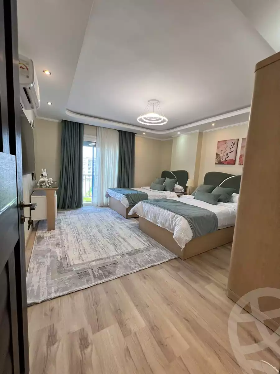https://aqarmap.com.eg/ar/listing/6283489-for-sale-cairo-new-cairo-compounds-mwrd-fq-llttwyr