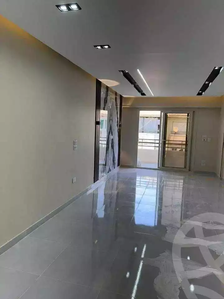 https://aqarmap.com.eg/ar/listing/6283843-for-sale-cairo-helwan-rostom-st