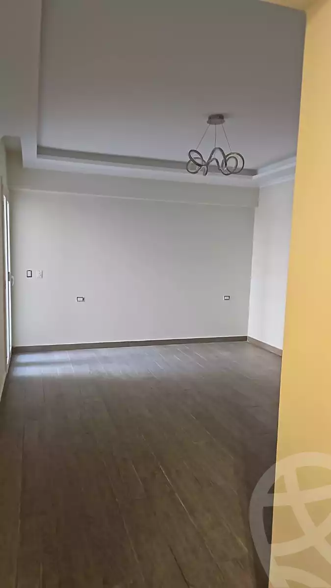 https://aqarmap.com.eg/ar/listing/6284291-for-rent-cairo-new-cairo-compounds-mountain-view-2