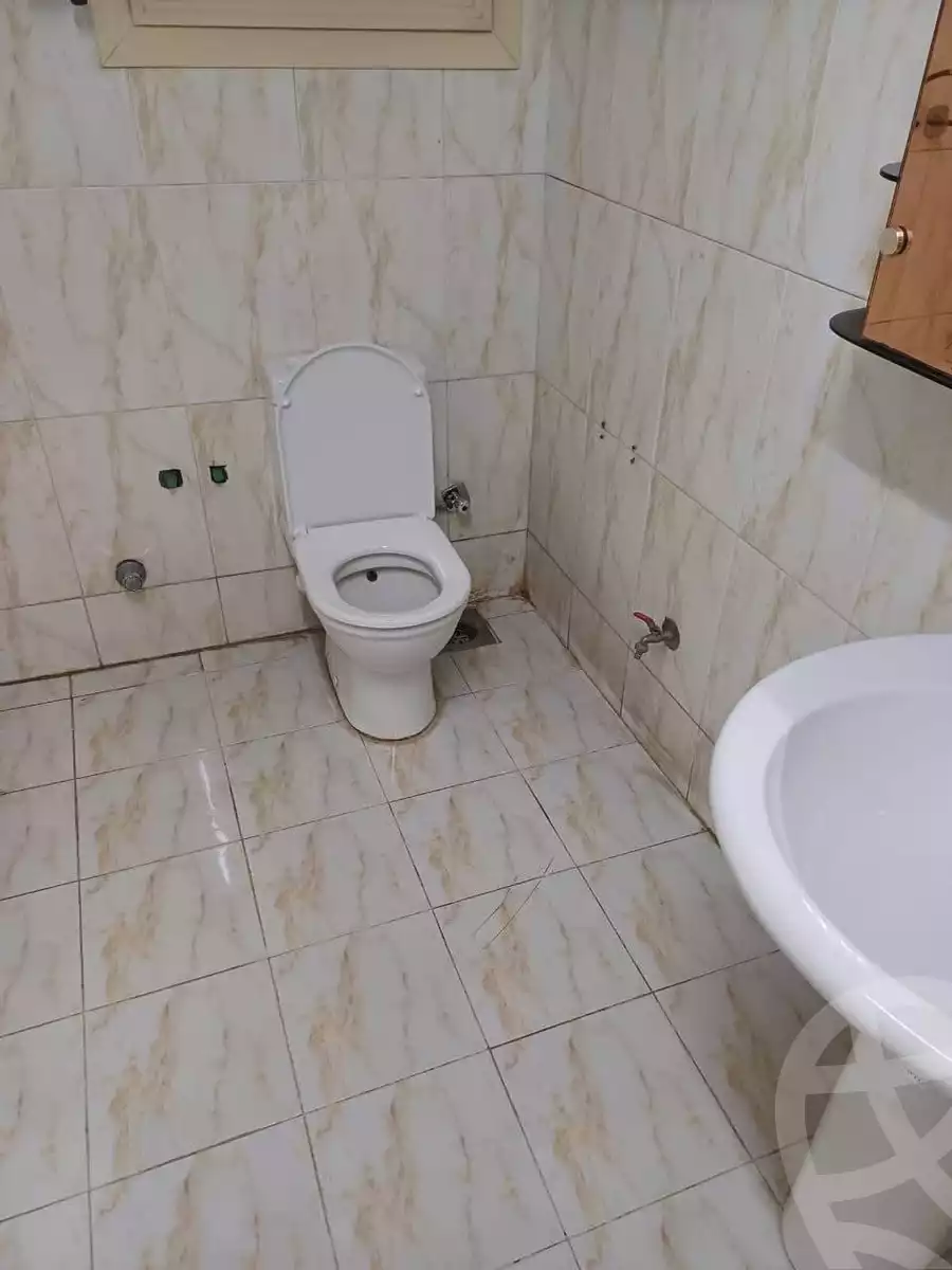 https://aqarmap.com.eg/ar/listing/6284948-for-sale-cairo-el-zaytun-hlmy-lzytwn-ain-shams-st