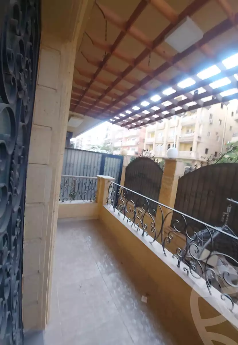 https://aqarmap.com.eg/en/listing/6285050-for-sale-cairo-new-cairo-el-banafsg-el-banafsag-omarat-al-gabri-st