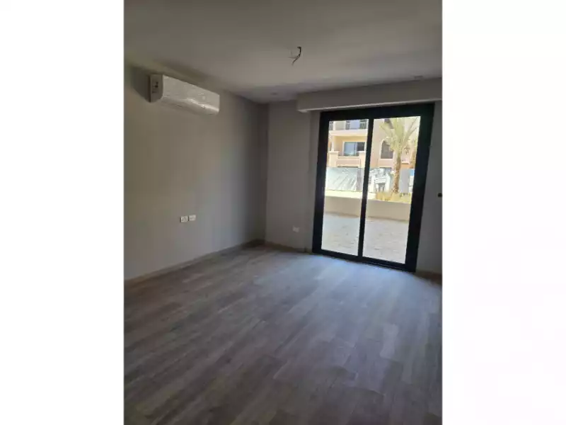 https://aqarmap.com.eg/ar/listing/6183841-for-rent-cairo-el-sheikh-zayed-city-compounds-kmbwnd-fyldj-wyst-dr-llttwyr