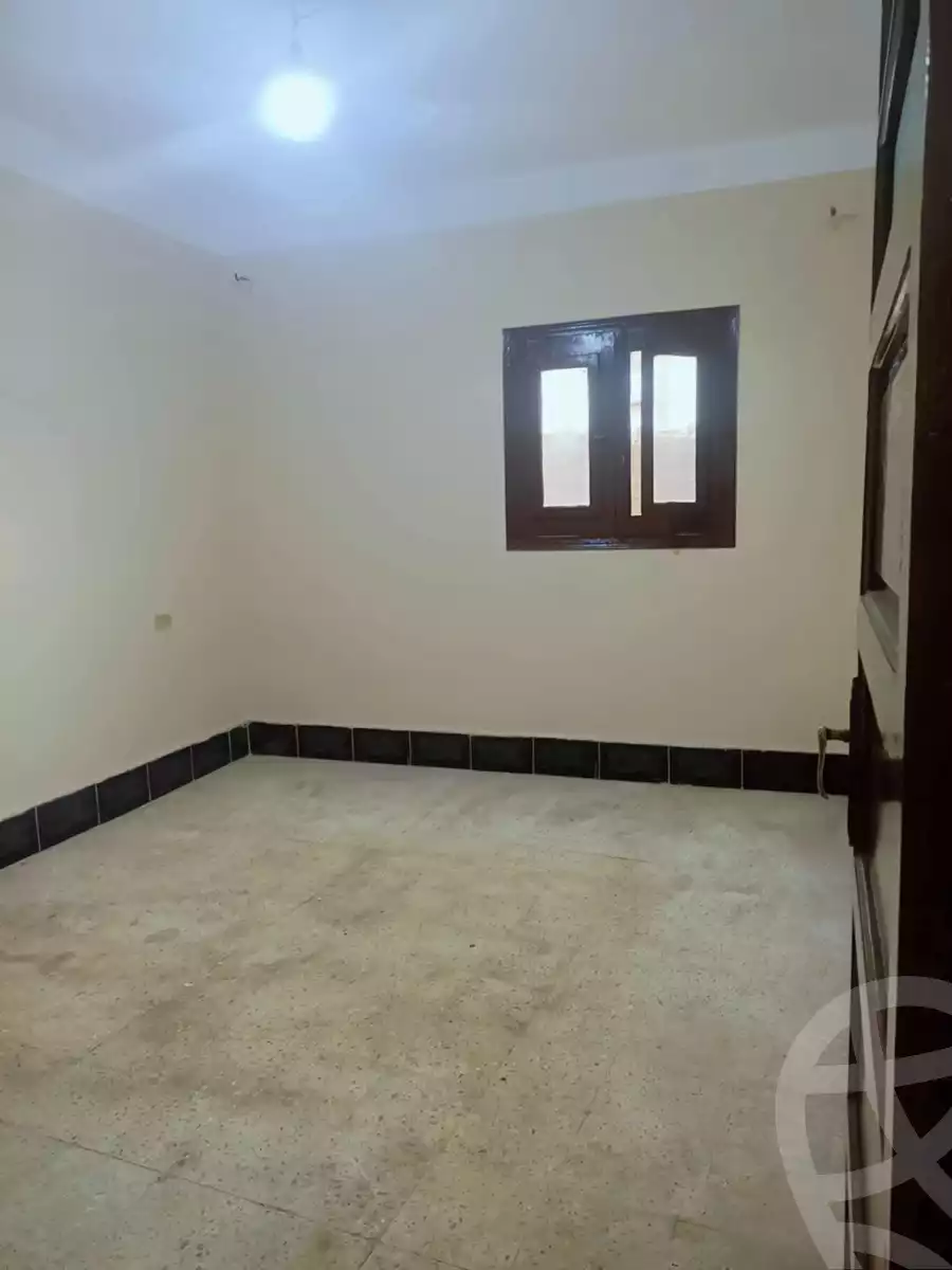 https://aqarmap.com.eg/ar/listing/6286576-for-rent-asyut-asyut-city-el-azhar-st