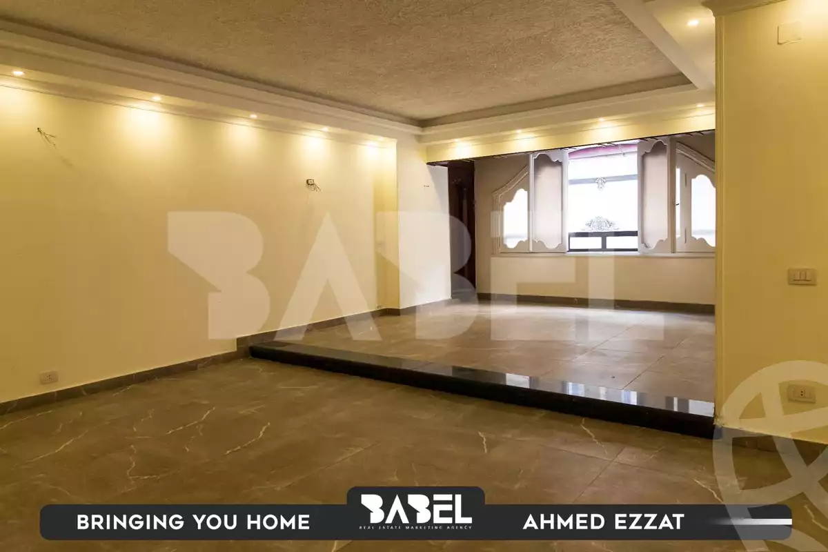 https://aqarmap.com.eg/ar/listing/6286620-for-sale-alexandria-kafr-abdo-kafr-abdou-st