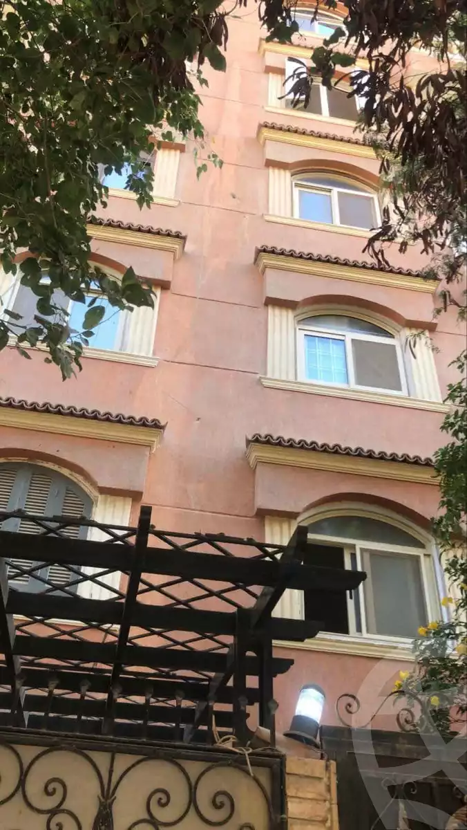 https://aqarmap.com.eg/en/listing/6287039-for-sale-cairo-hadayek-el-ahram-khufu-gate