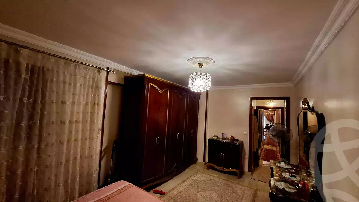 https://aqarmap.com.eg/ar/listing/6287387-for-sale-alexandria-sydy-bshr-sydy-bshr-bhry-shr-mhmwd-l-yswy
