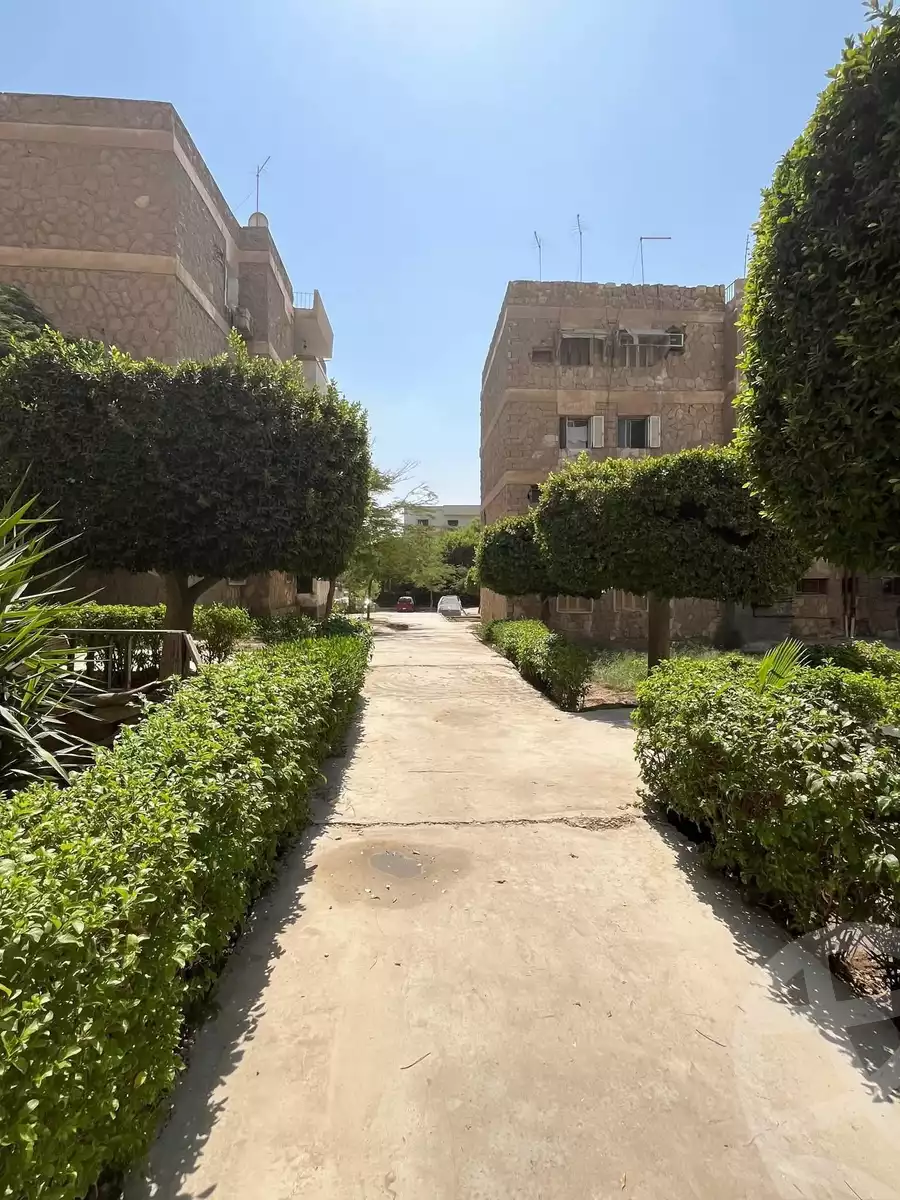 https://aqarmap.com.eg/en/listing/6287930-for-sale-cairo-15th-of-may-mjwr-9