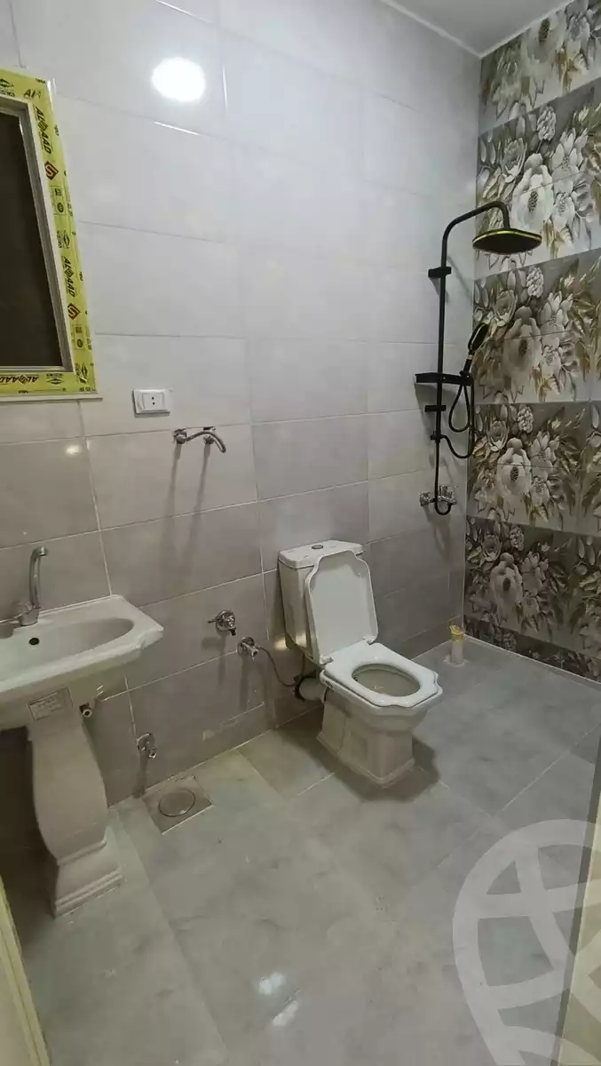 https://aqarmap.com.eg/ar/listing/6288372-for-sale-qalyubia-shubra-el-khaima-byjm
