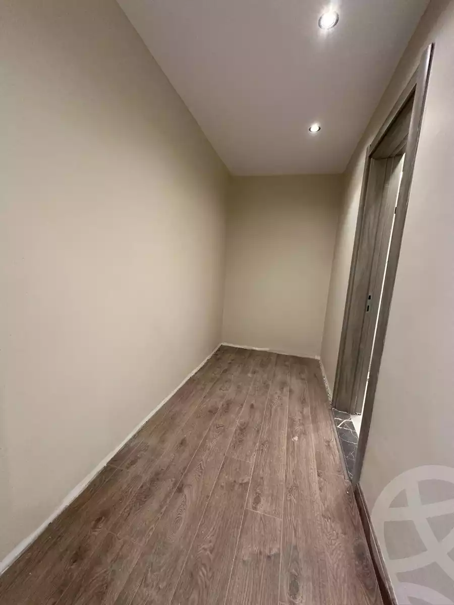 https://aqarmap.com.eg/en/listing/6289420-for-sale-cairo-new-cairo-compounds-mwrd-fq-llttwyr