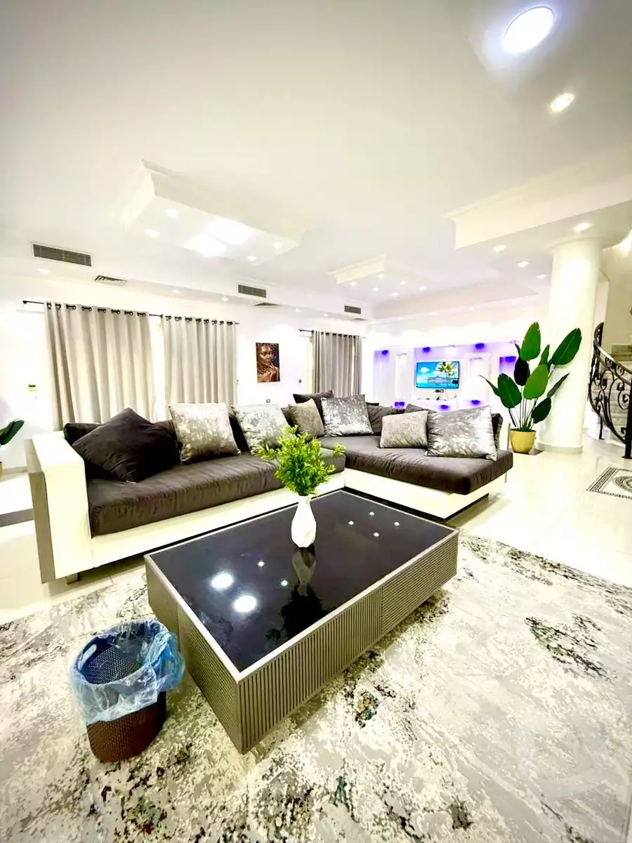 https://aqarmap.com.eg/ar/listing/6290576-for-rent-cairo-new-cairo-compounds-qtmy-blmz