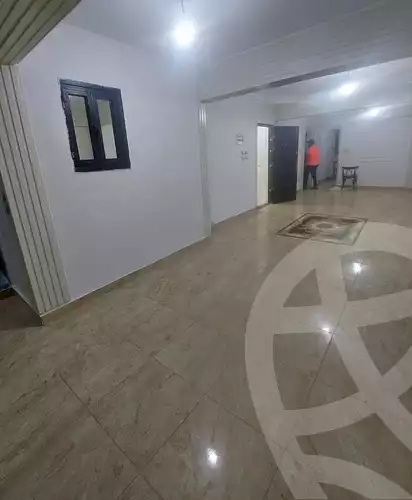 https://aqarmap.com.eg/ar/listing/6291442-for-rent-port-said-mdyn-bwr-s-yd