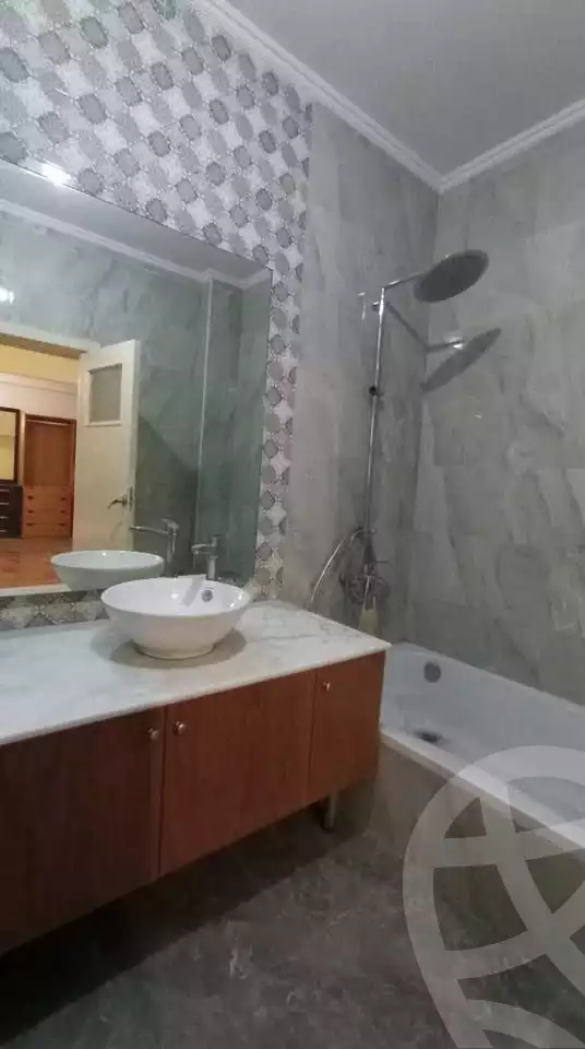 https://aqarmap.com.eg/ar/listing/6292038-for-rent-cairo-heliopolis-heliopolis-square-abd-al-hamid-abou-hief-st